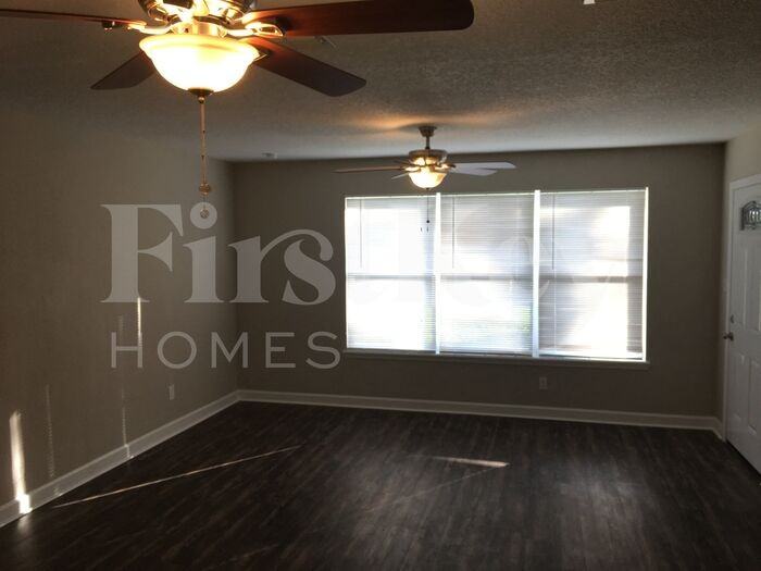 4727 Ruckner Rd - Photo 3 of 12