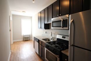 1204 W Granville Ave #322 - Photo 1 of 1