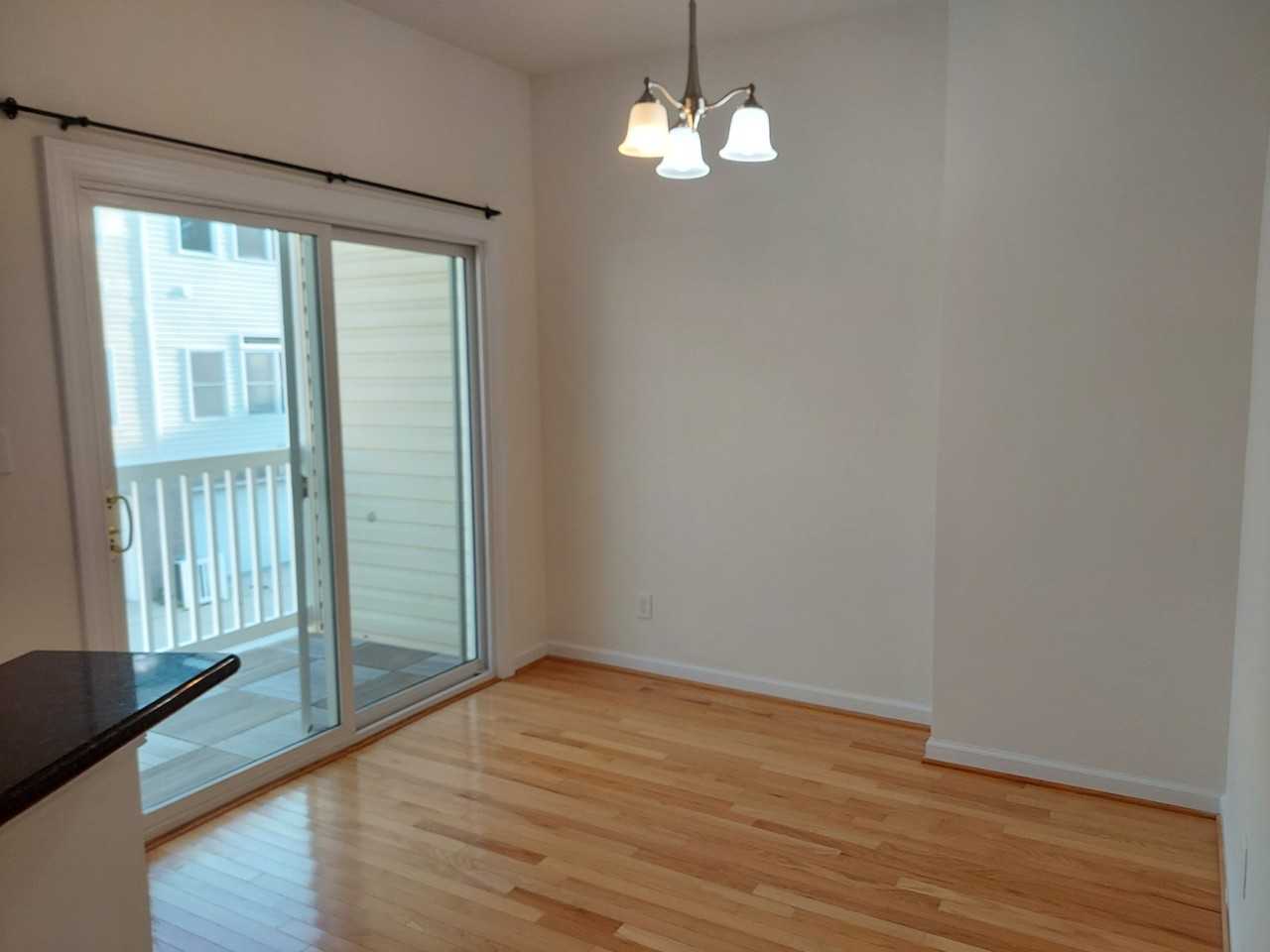 2100 Baltic Ave #2007 - Photo 7 of 15