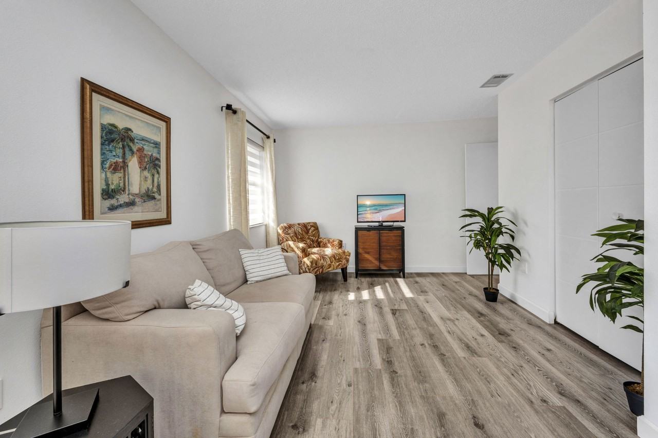 638 Bird Bay Dr E #201 - Photo 3 of 22