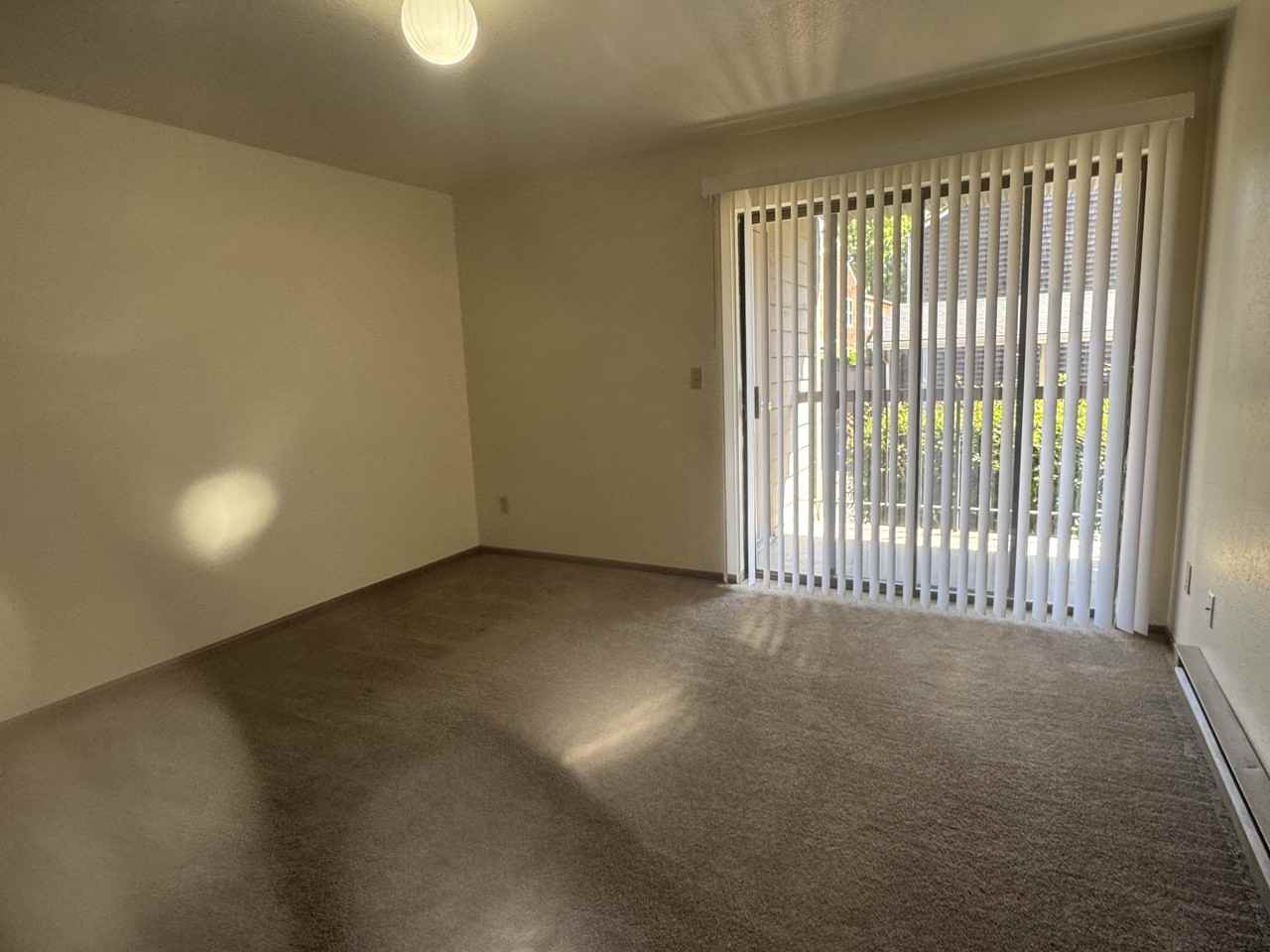 350 13th St Ne - Photo 7 of 23