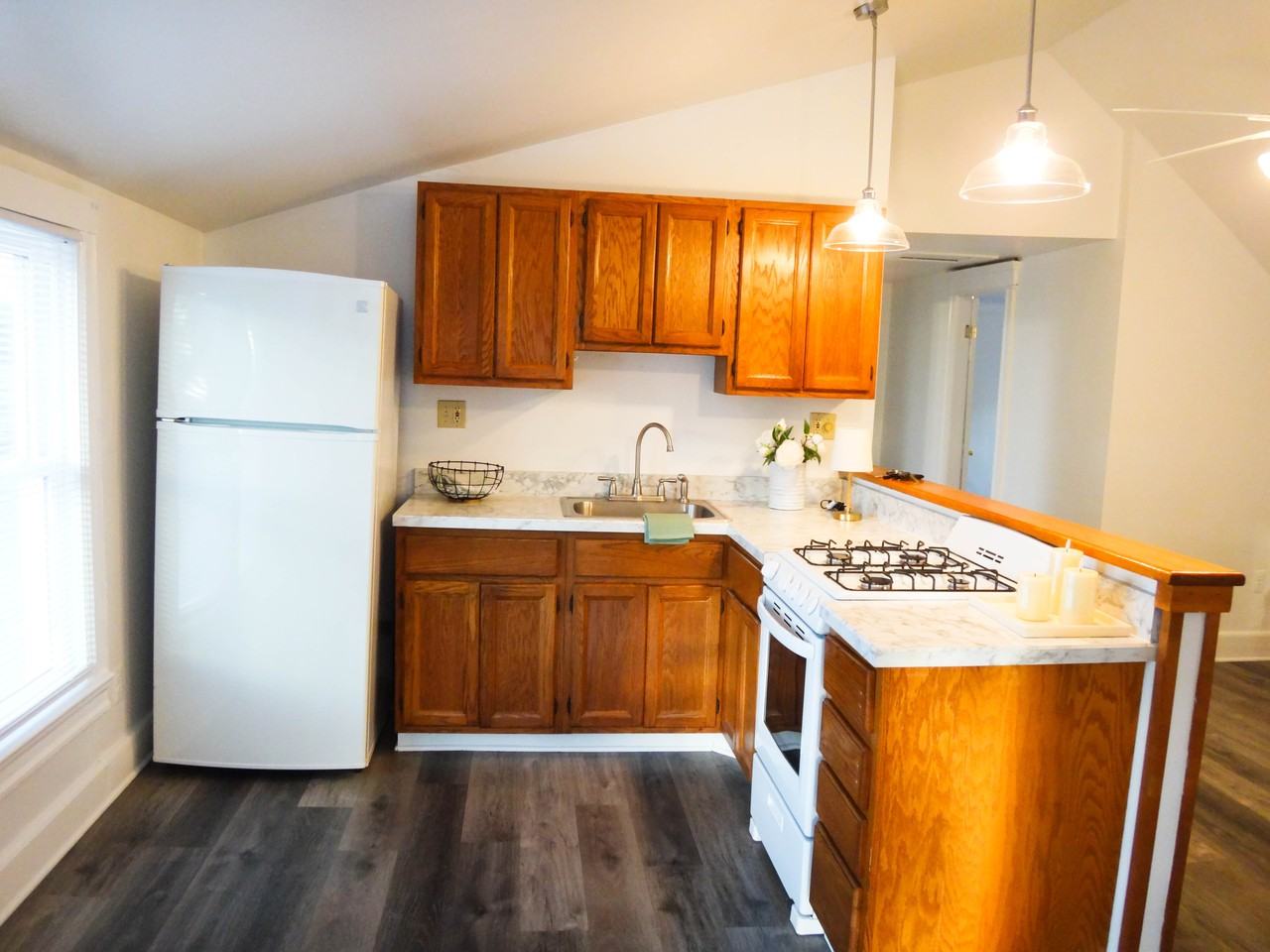 2007 Main St #2 - Photo 3 of 11