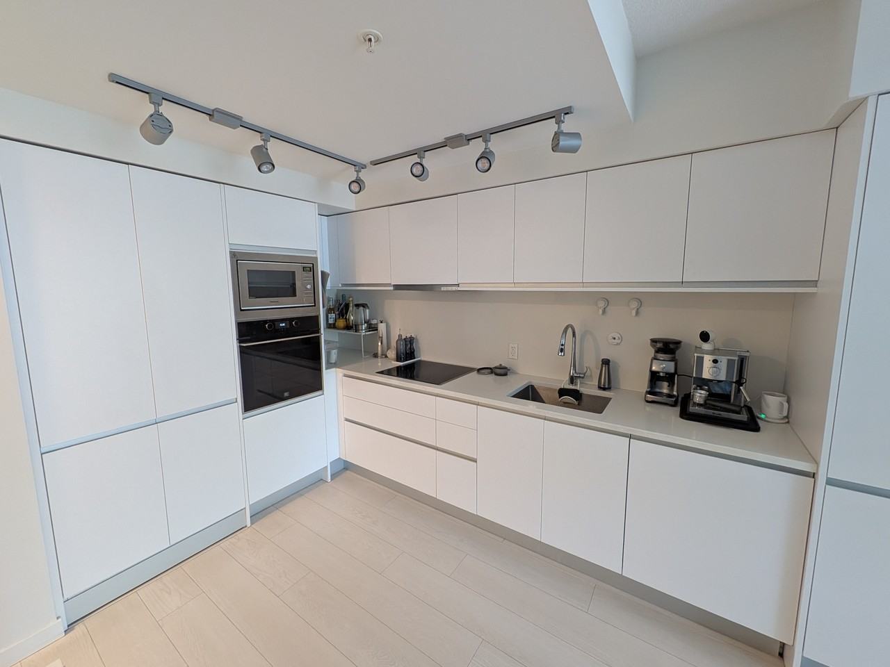 180 East 2nd Avenue #404