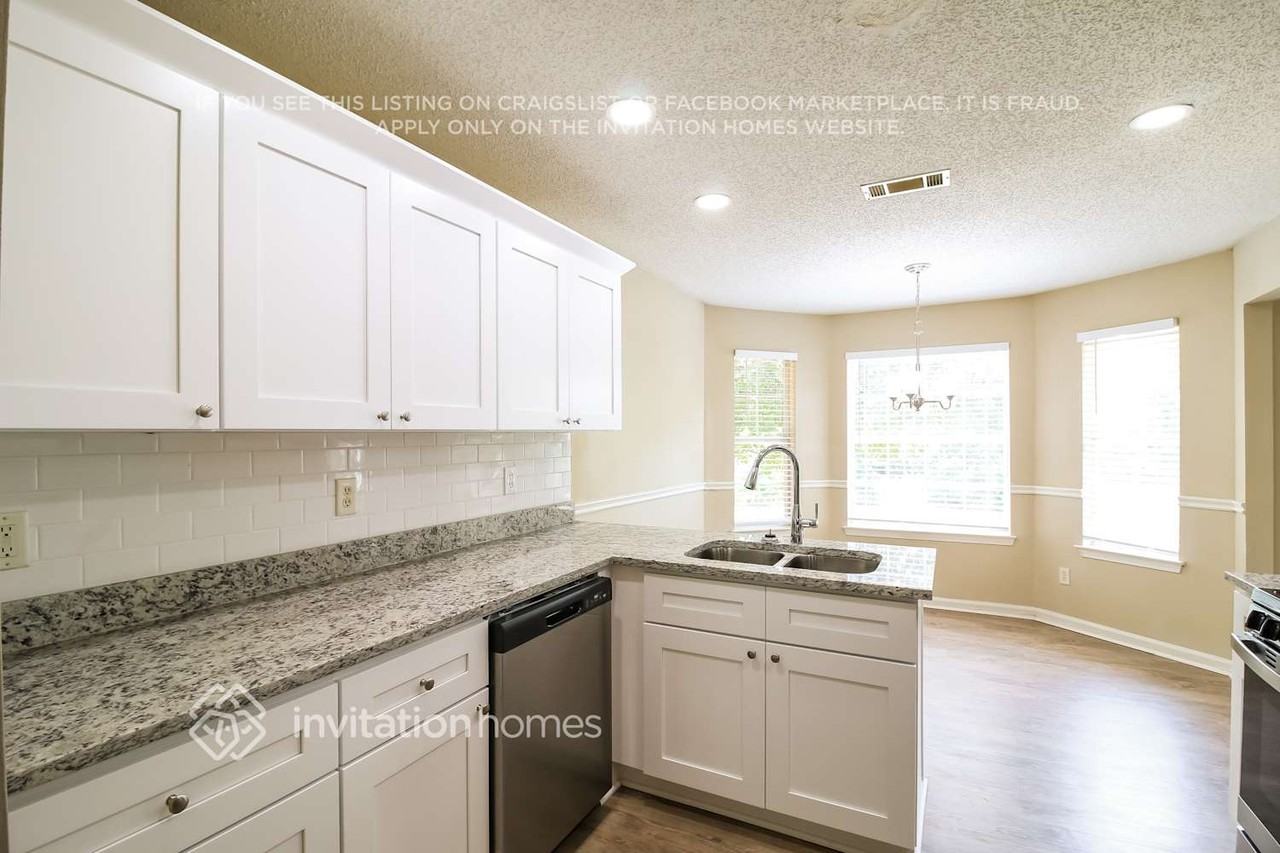 1692 Zacharys Way - Photo 7 of 15