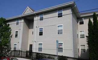 featured image of 121 Nw 21st St #9