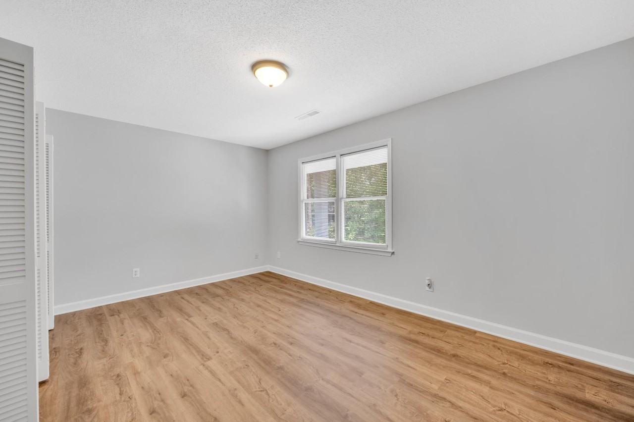 7231 Leaves Ln - Photo 5 of 5