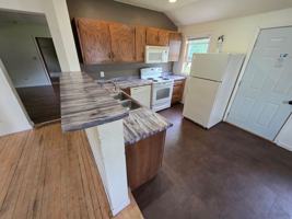 featured image of 633 Hudson St