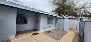 featured image of 3319 N Dodge Blvd