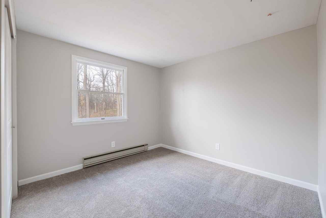 Swiss Chalet Apartments - Photo 4 of 37