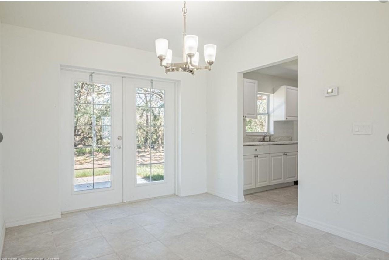 443 Gloria Blvd - Photo 5 of 11