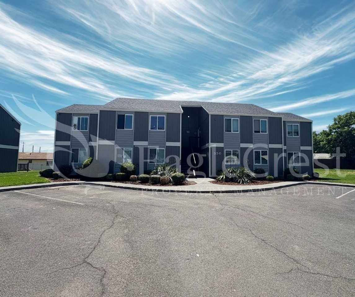 Dogwood Apartments - Photo 2 of 26