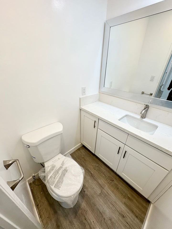 Peerless Apartments - Photo 7 of 50