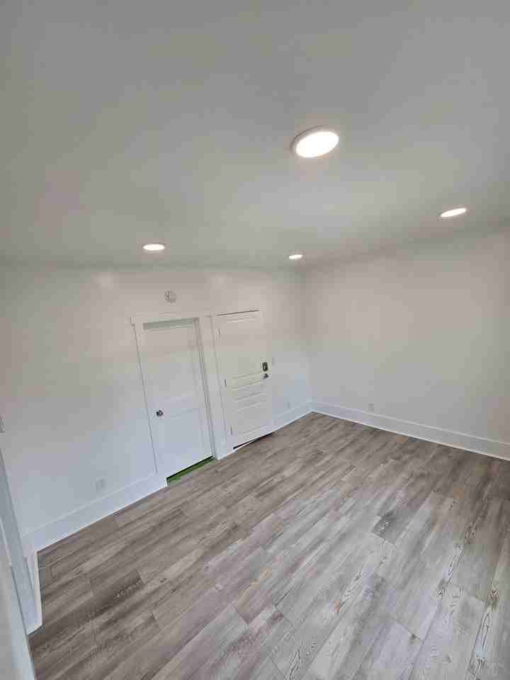 1218 Clarkson Street, LLC - Photo 7 of 26