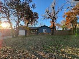 3308 Gwendolyn Ln - Photo 1 of 1