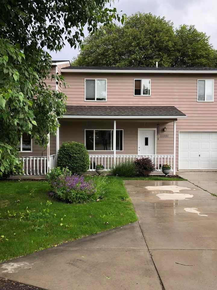 11991 Amazing Dr - Photo 2 of 19