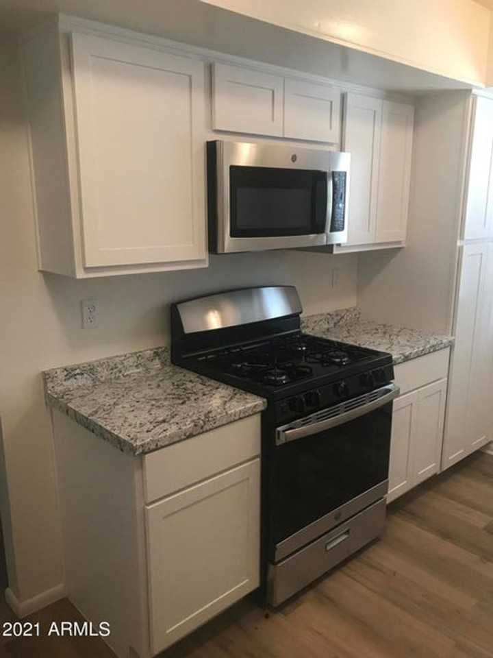 1005 E Alameda Dr - Photo 3 of 29