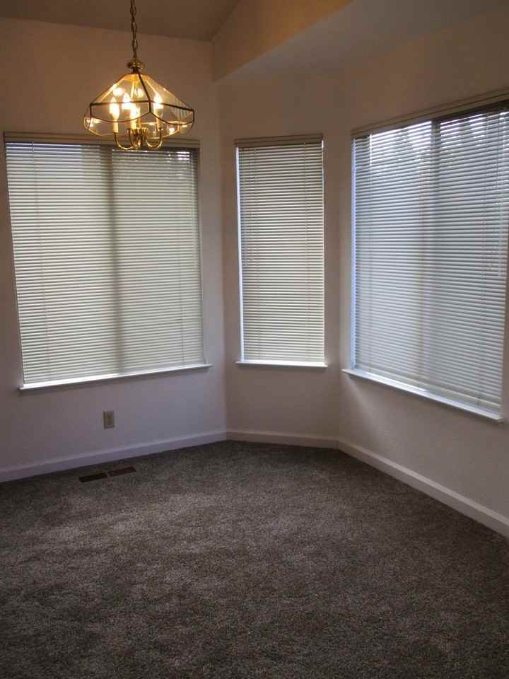 4879 Kimberley Cmn - Photo 5 of 6