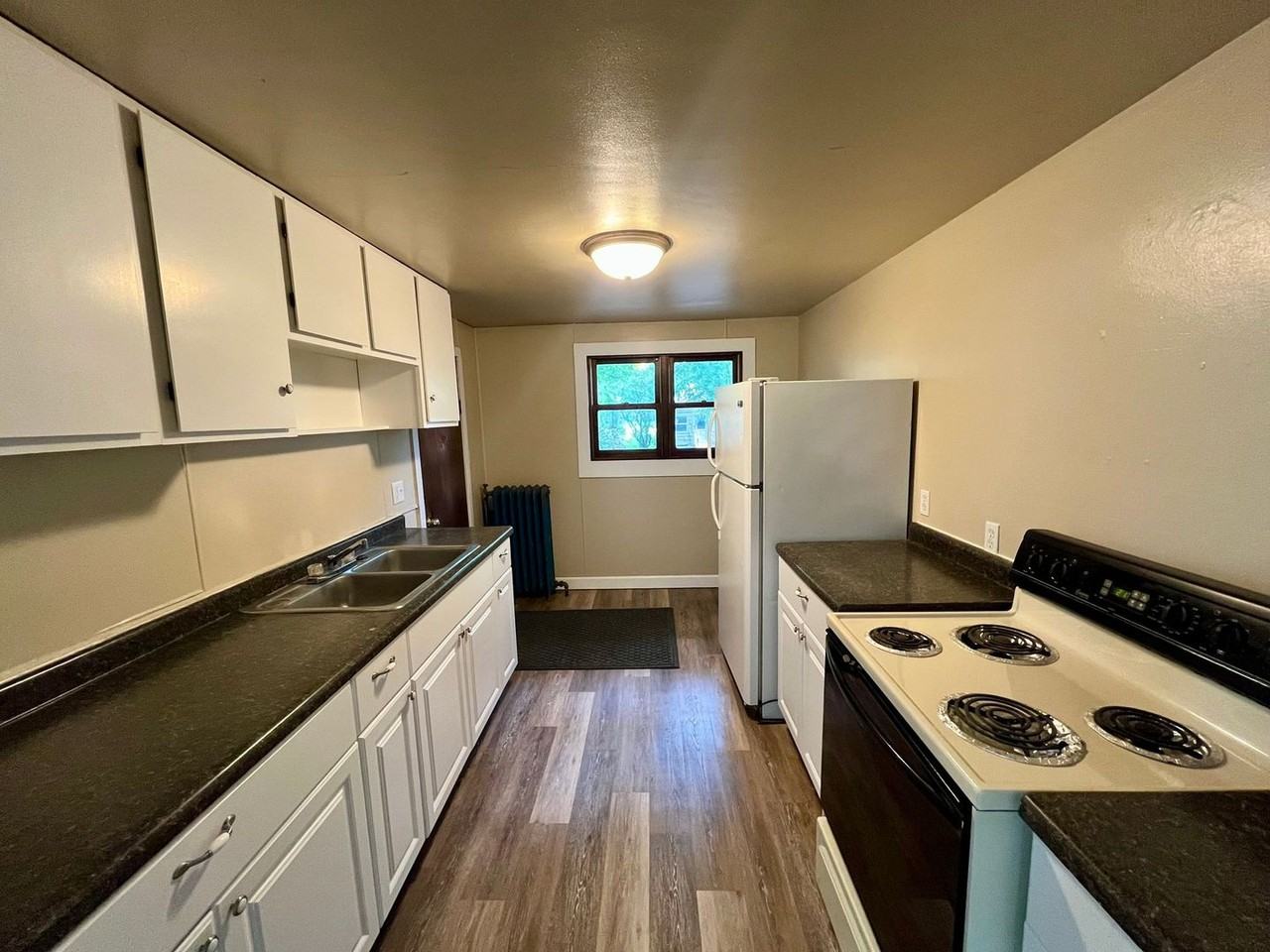 1525 Bopf St - Photo 3 of 15