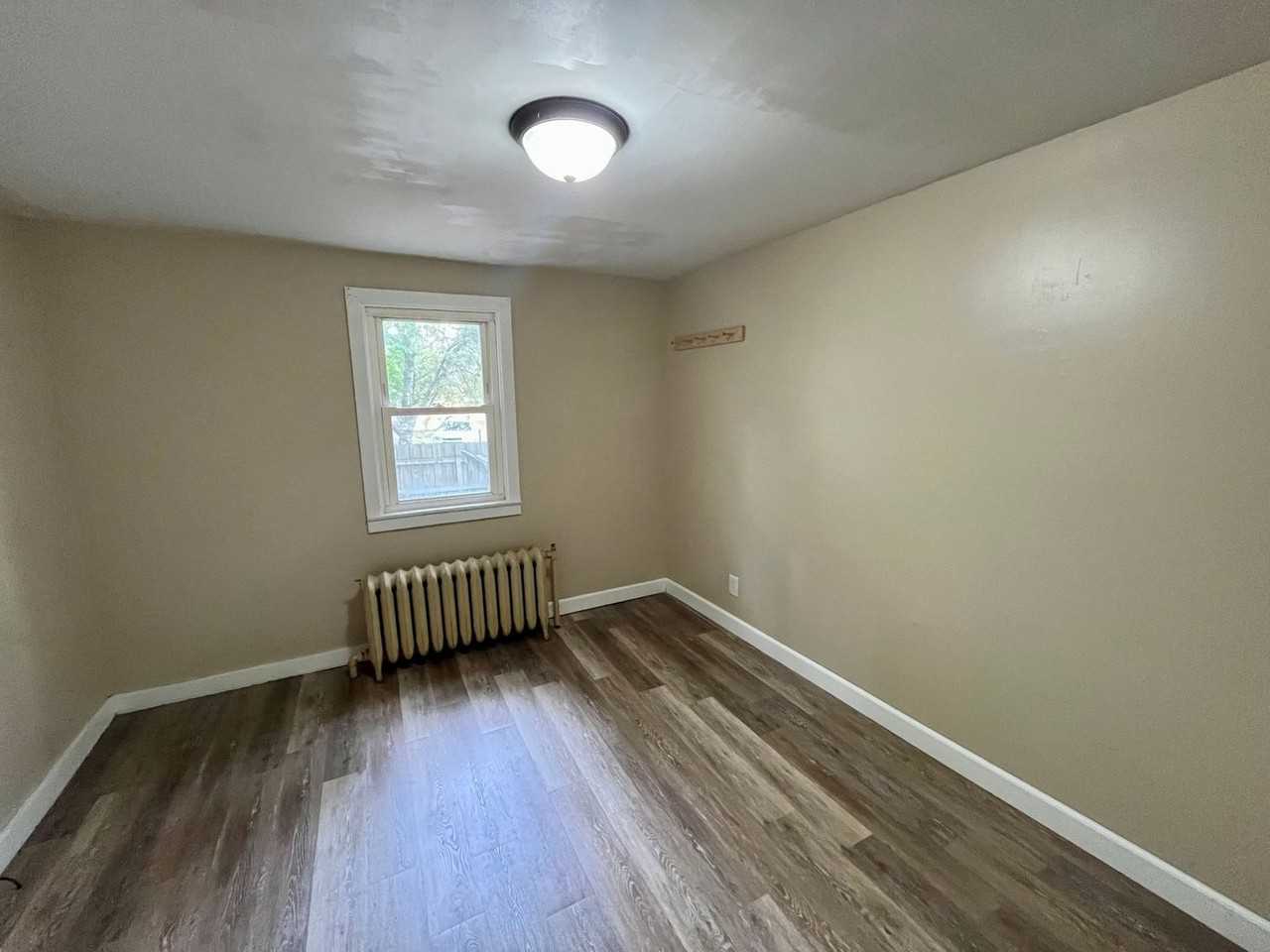 1525 Bopf St - Photo 5 of 15