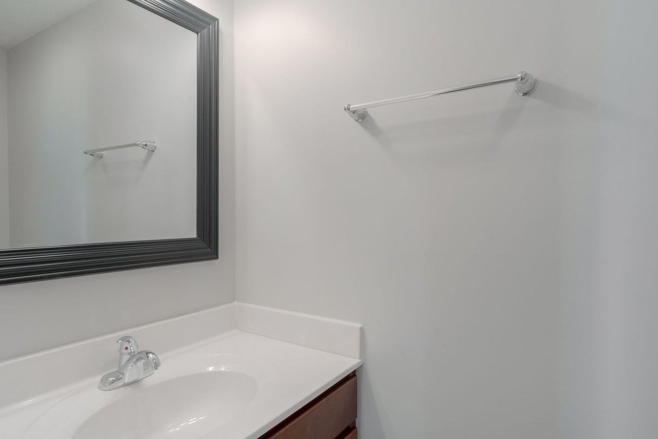 370 Twig St Nw - Photo 7 of 17