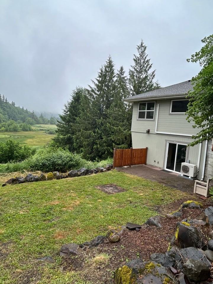 251 Buland Dr - Photo 2 of 19