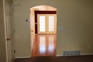 119 Penhurst Pl - Photo 1 of 1