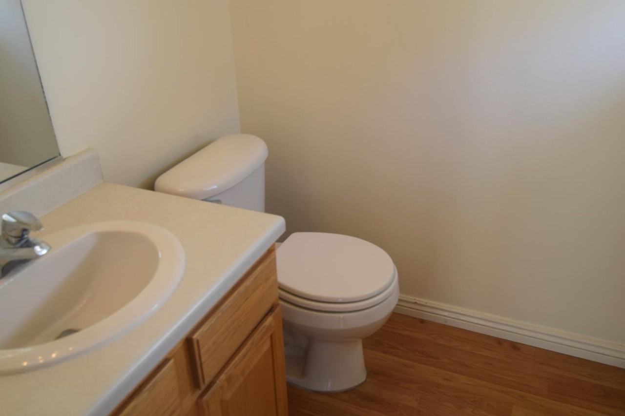 119 Penhurst Pl - Photo 4 of 46