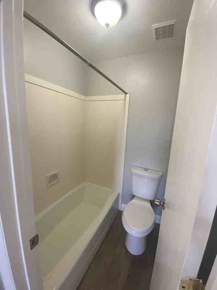 36 W 250 N - Photo 2 of 16