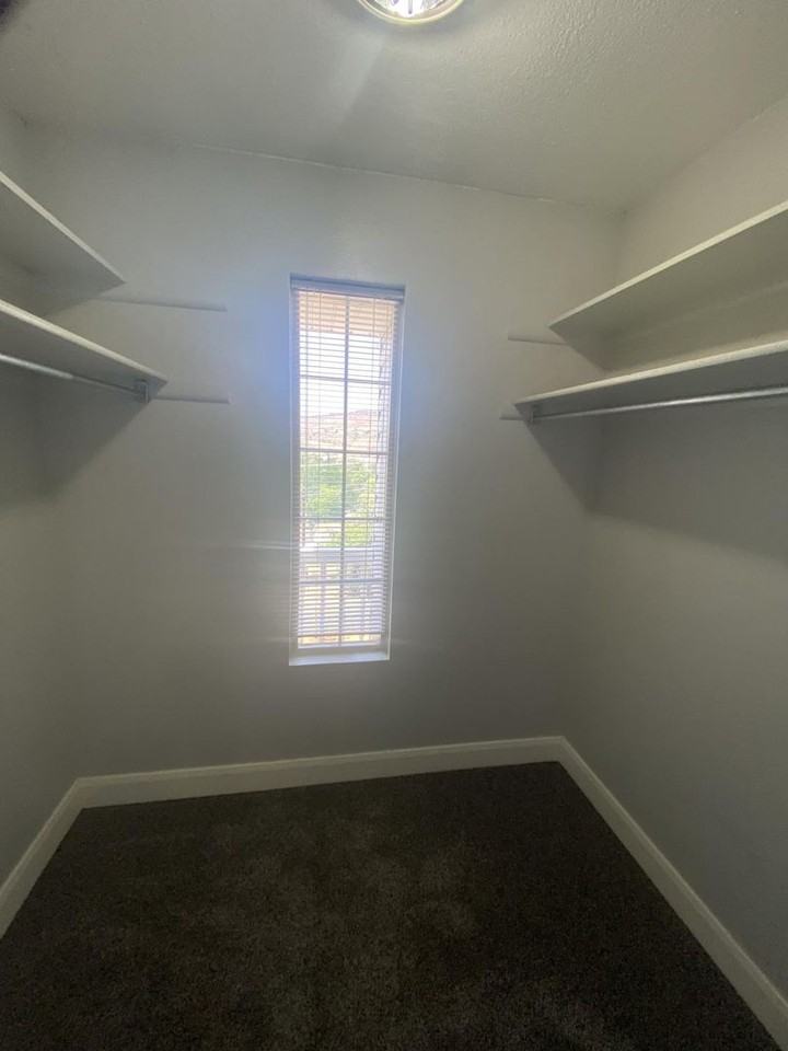 36 W 250 N - Photo 3 of 16