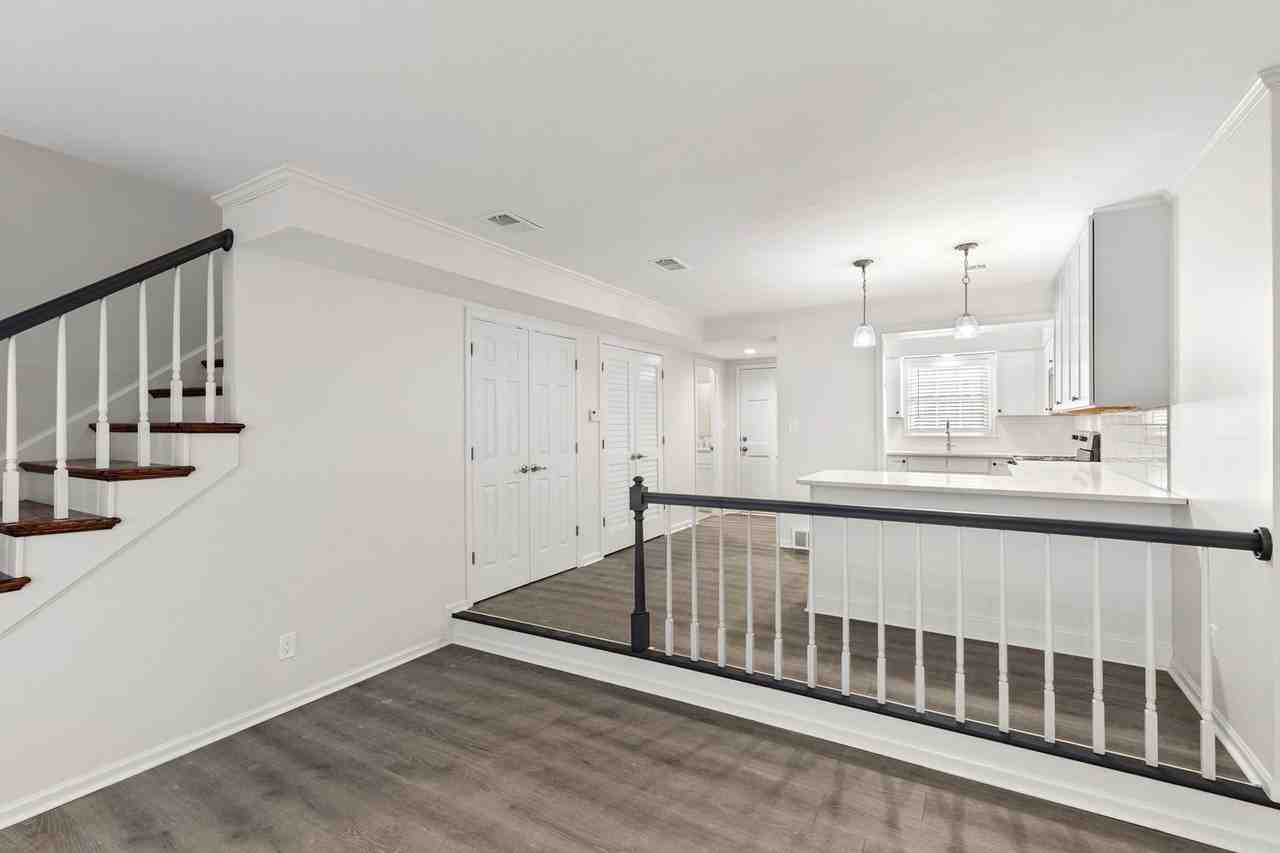 163 S Eagle Creek Dr - Photo 7 of 16