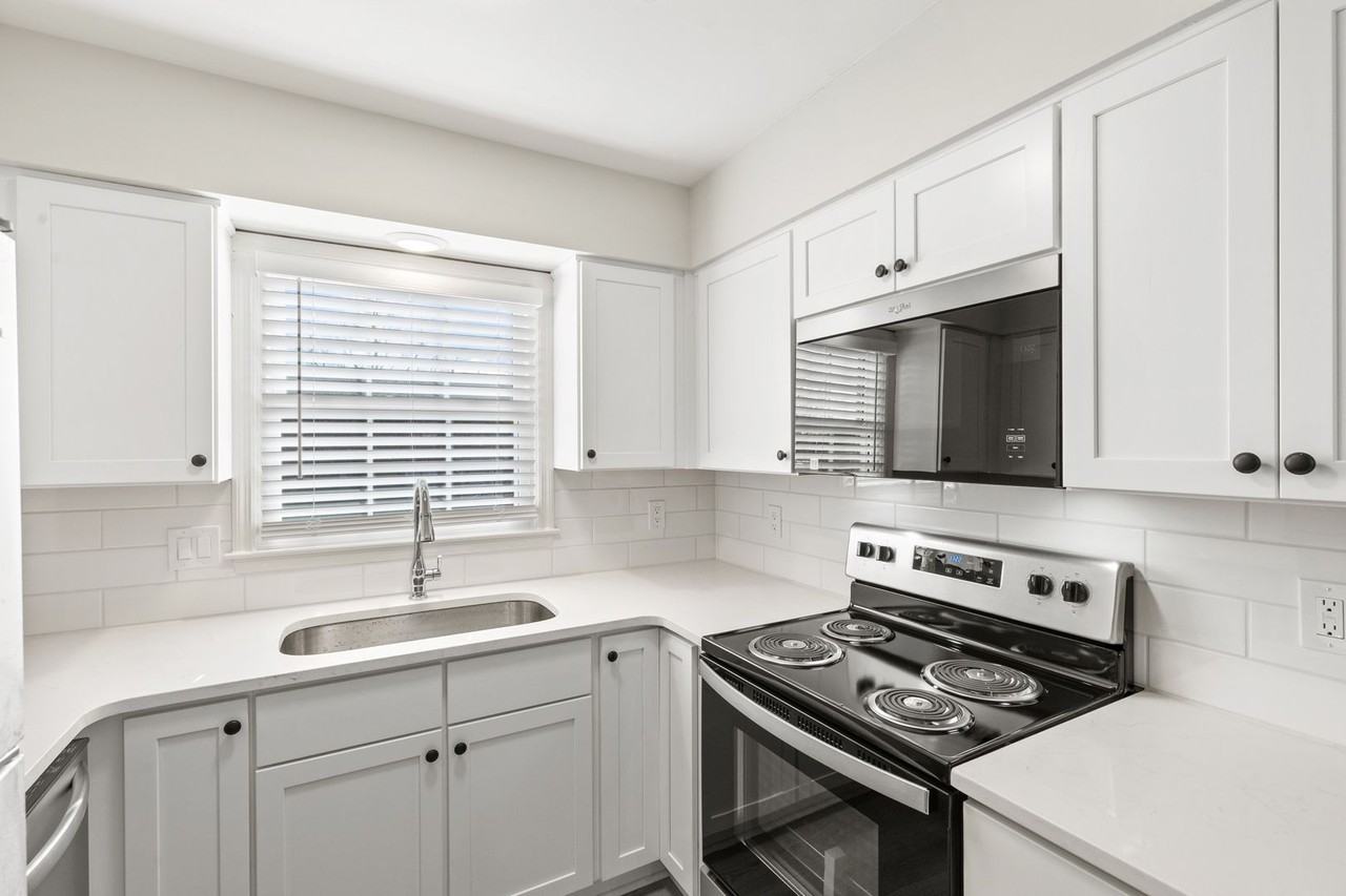 187 S Eagle Creek Dr - Photo 7 of 16