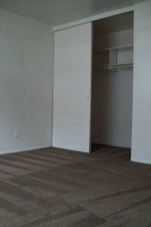 1204 W 7th St - Photo 5 of 7