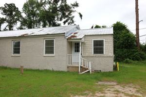 featured image of 810 Lilly St #A
