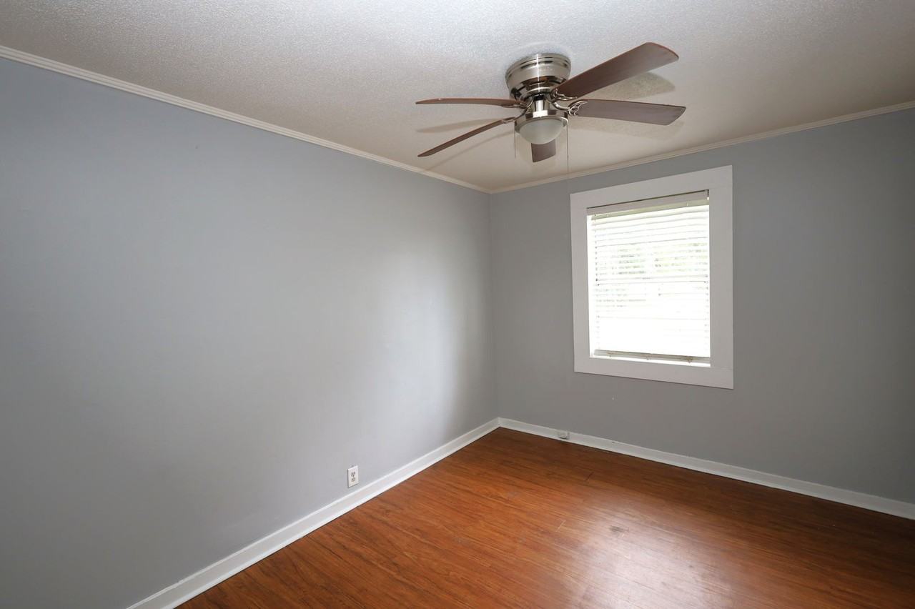 810 Lilly St #A - Photo 5 of 7