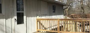 featured image of 3102 N Valleyview Dr