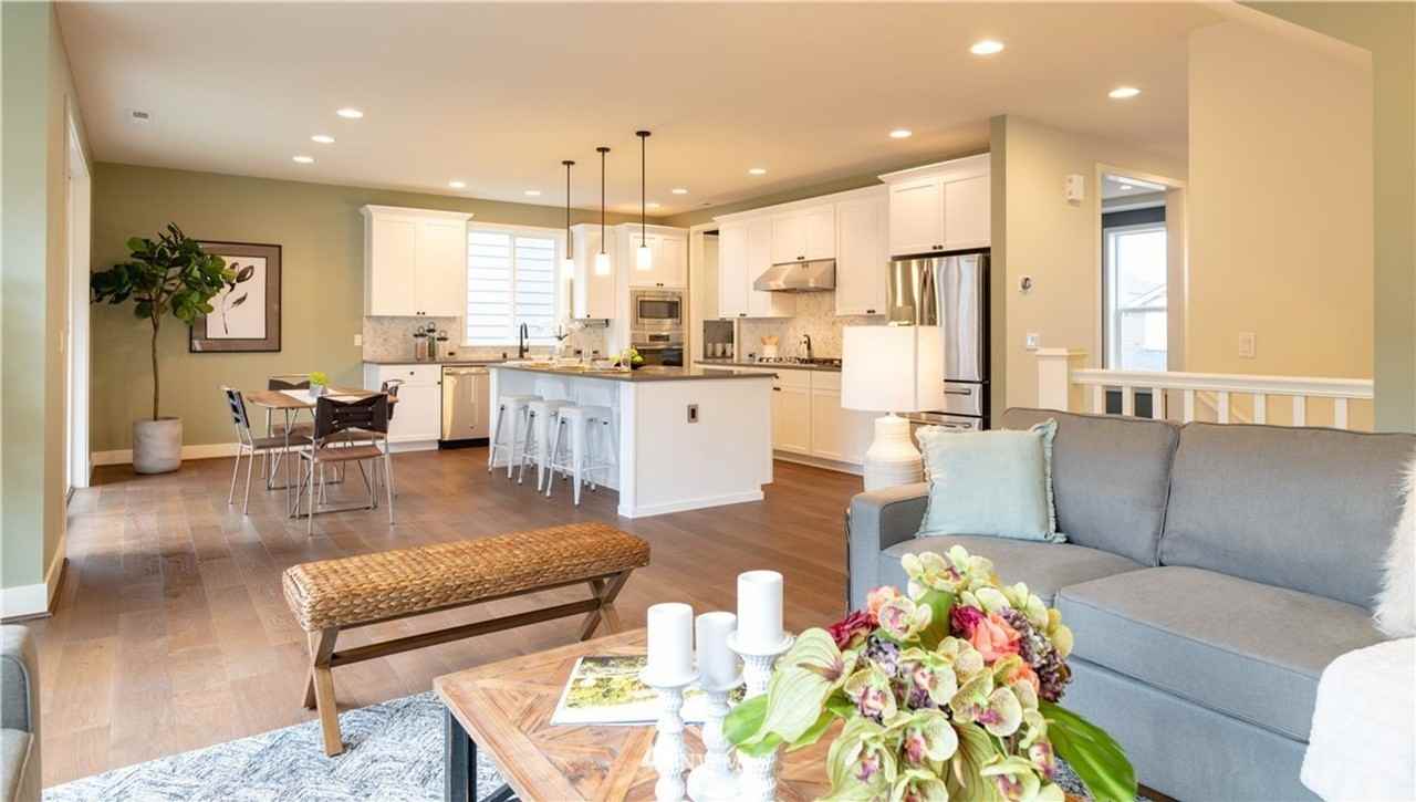 5608 218th Ct Sw - Photo 6 of 25