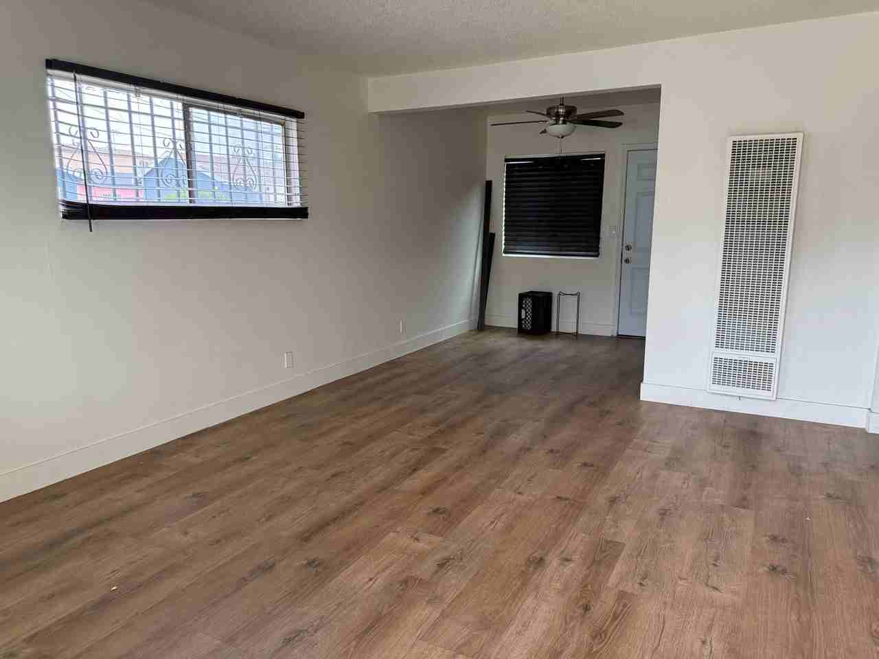 3640 Webster Ave - Photo 3 of 6