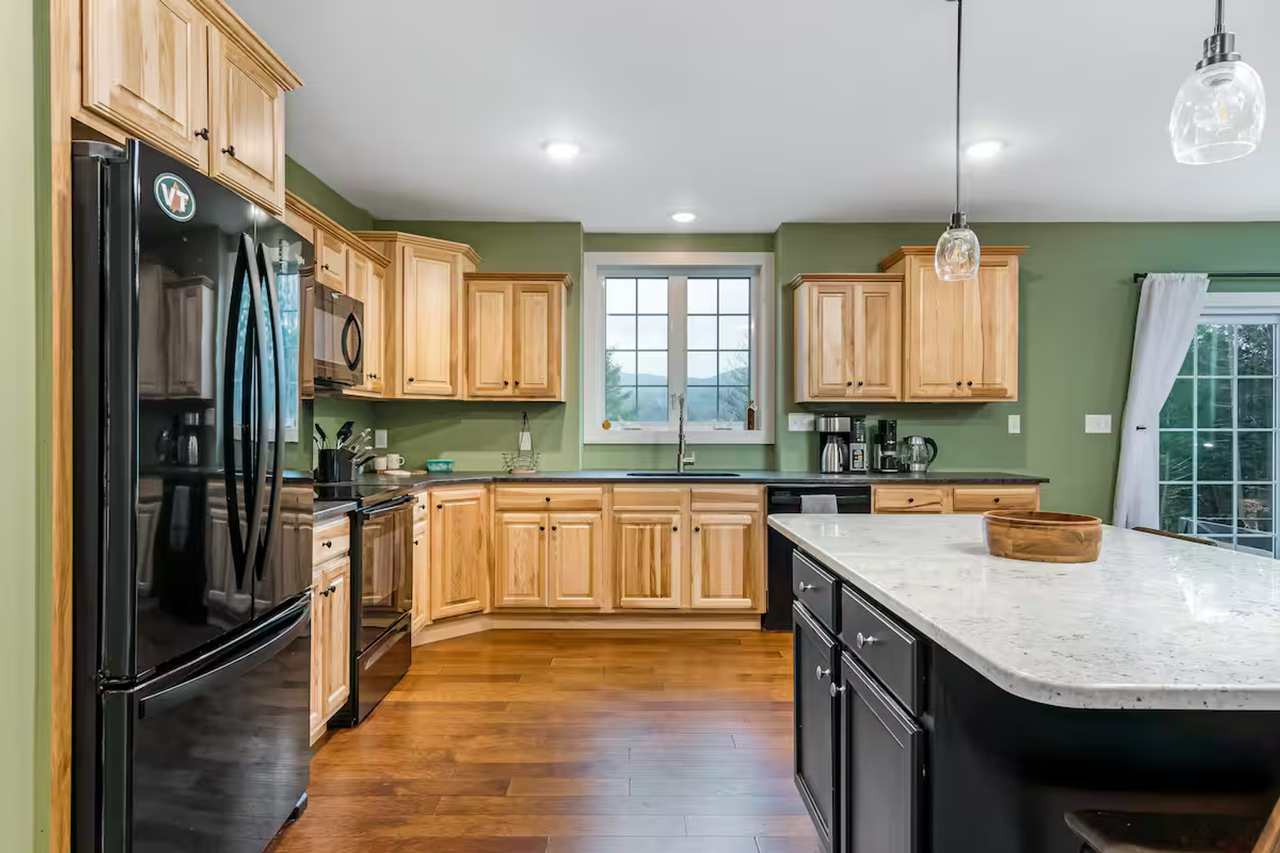 167 E Countryside Rd - Photo 6 of 33