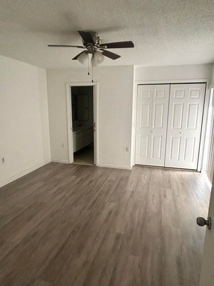 804 Blue Ridge Cir - Photo 5 of 11