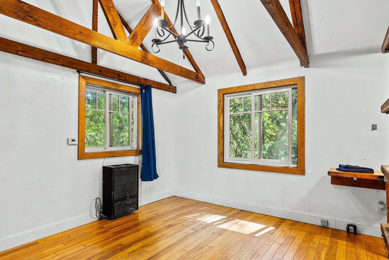 525 Bethany Dr #B - Photo 2 of 10