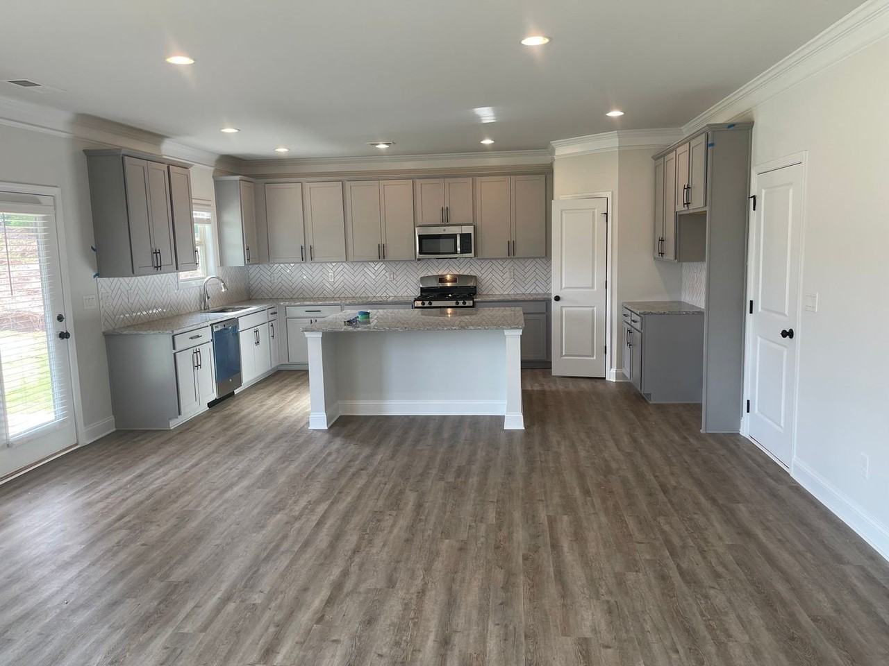 308 Hudson Chase Ct - Photo 6 of 12