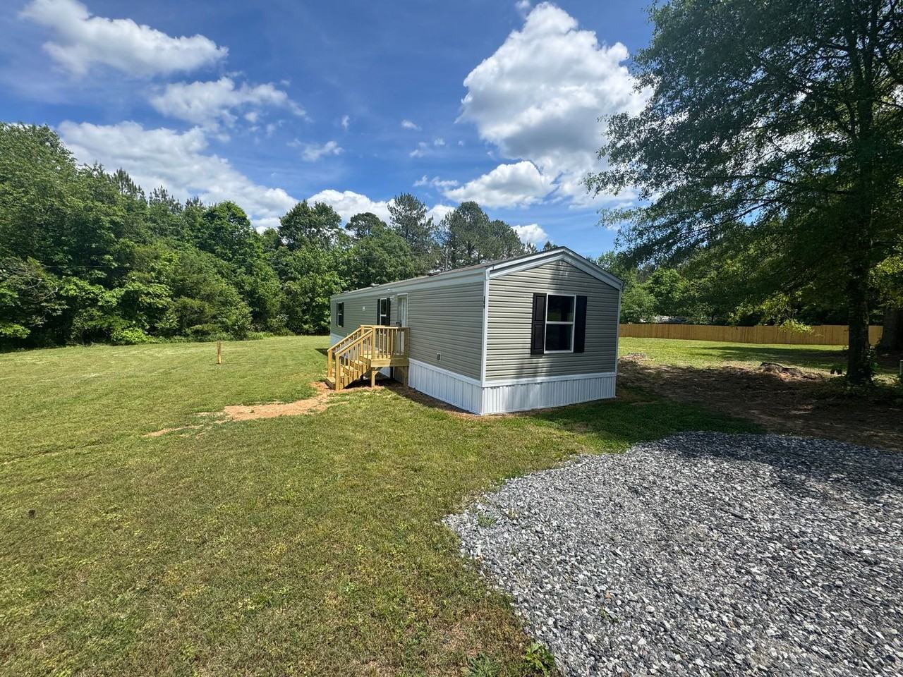 109 Kern Ct - Photo 2 of 50