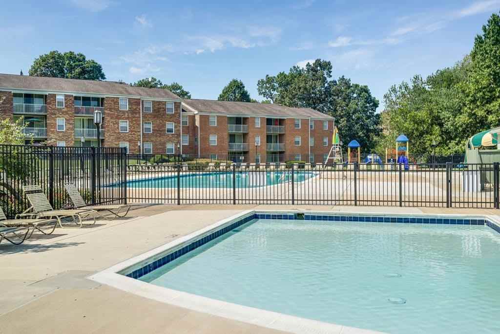 157 Westway - Photo 4 of 19