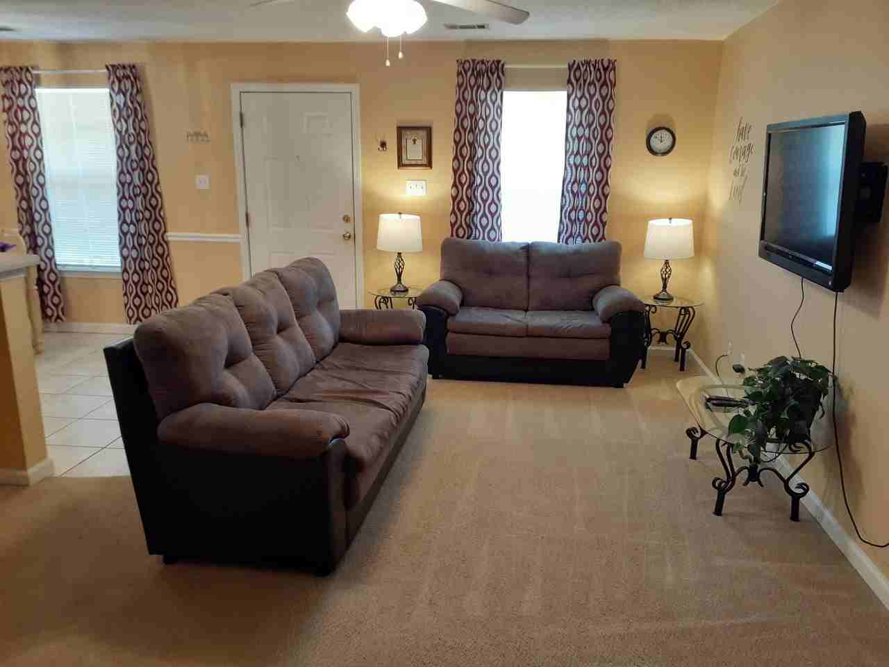 5080 Gautier Vancleave Rd #E8