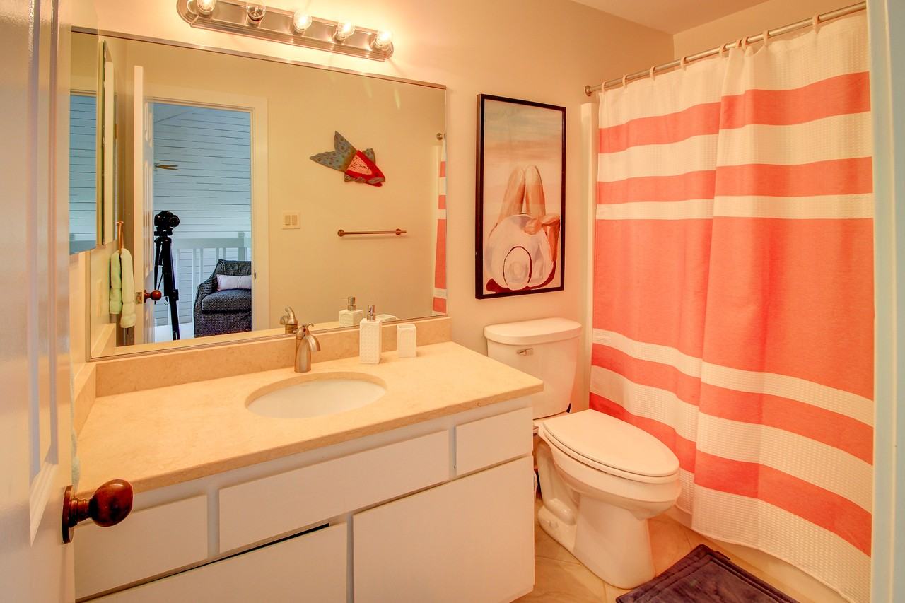 590 Westport Dr #J4 - Photo 6 of 50