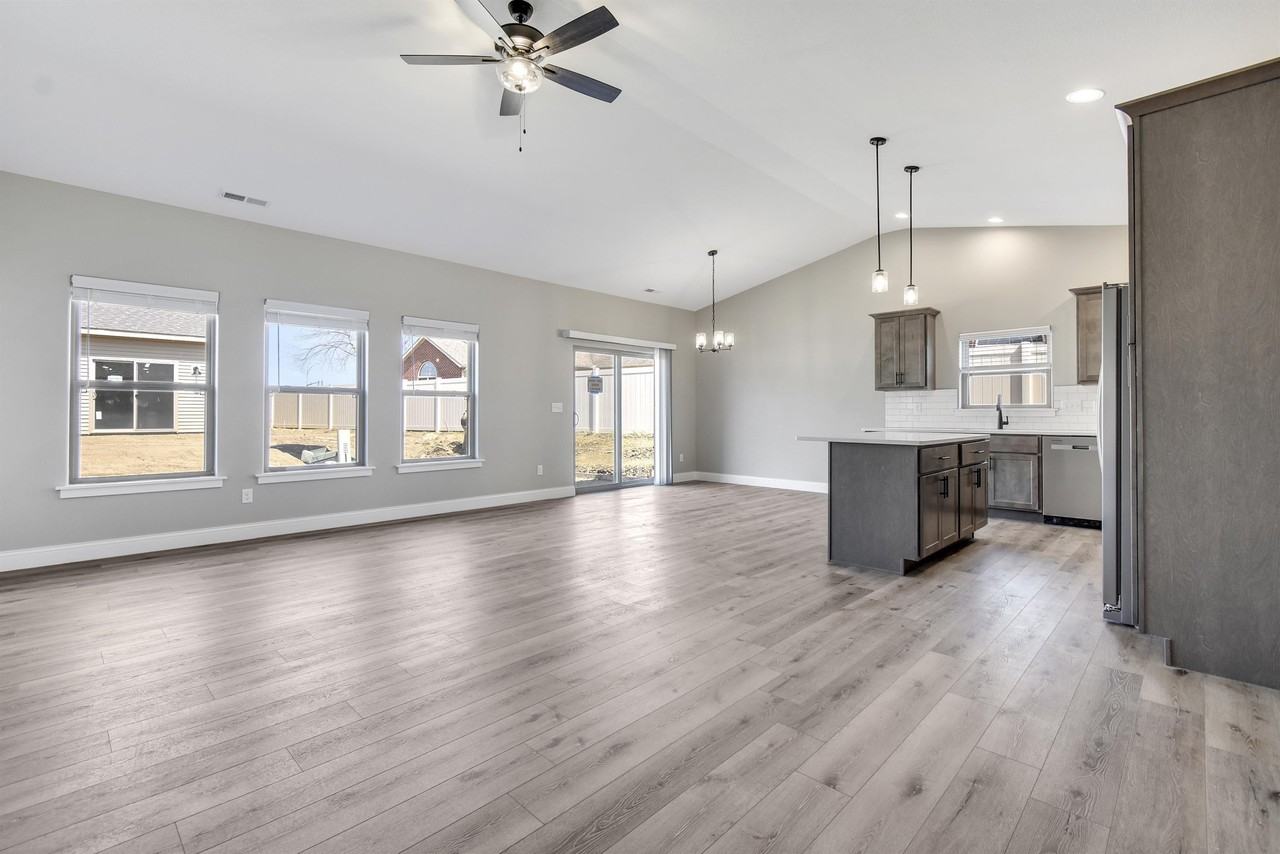 1609 Patton Dr #1609A - Photo 3 of 26