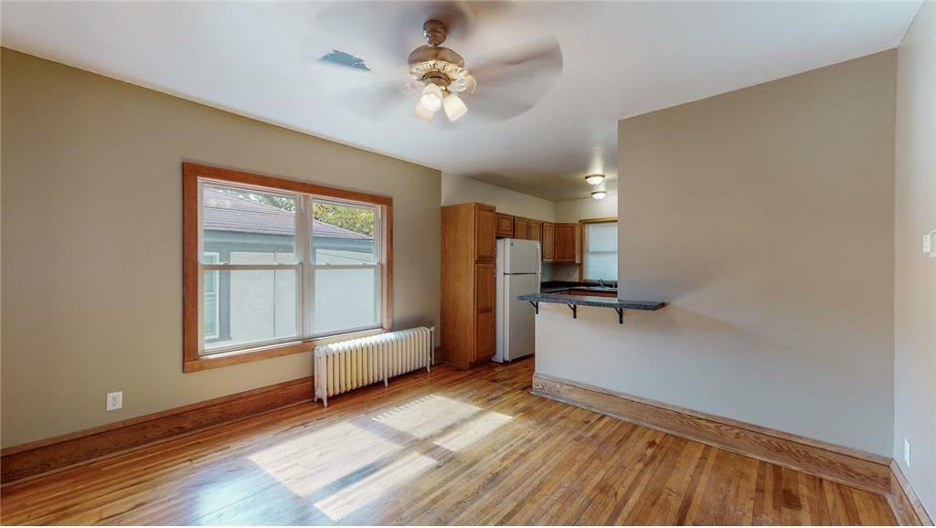 609 Snelling Ave N #611 - Photo 3 of 12