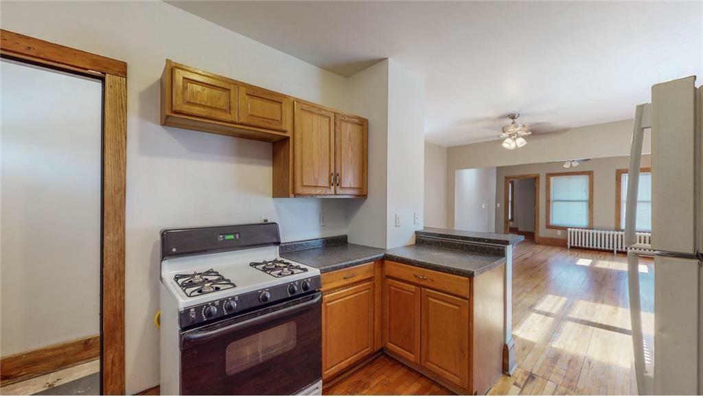 609 Snelling Ave N #611 - Photo 2 of 12