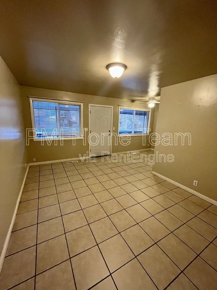 3476 Brinker Ave #4 - Photo 3 of 8