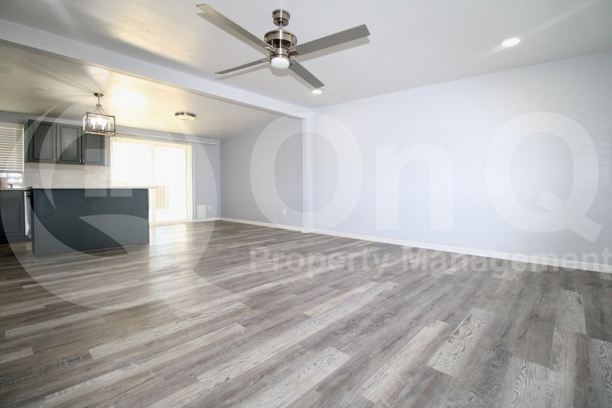 7570 E Logan Dr - Photo 5 of 16